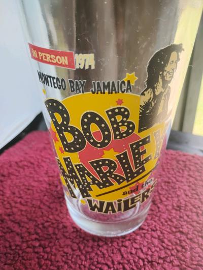 A 1974 Vintage Bob Marley Tall Glass - Thumbnail 3