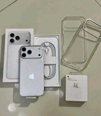 iPhone 17 Pro Max 256GB Unlocked