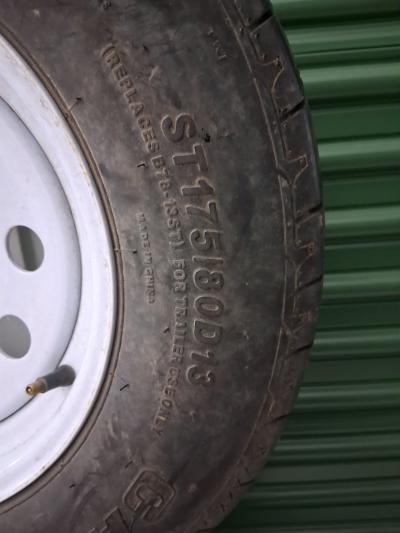 camping travel trailor wheels w rim - Thumbnail 2