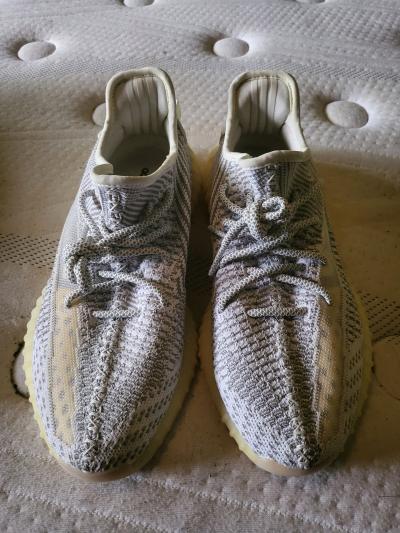 Yeezy Boost 350 V2 Static NonReflective 2018 - Thumbnail 2