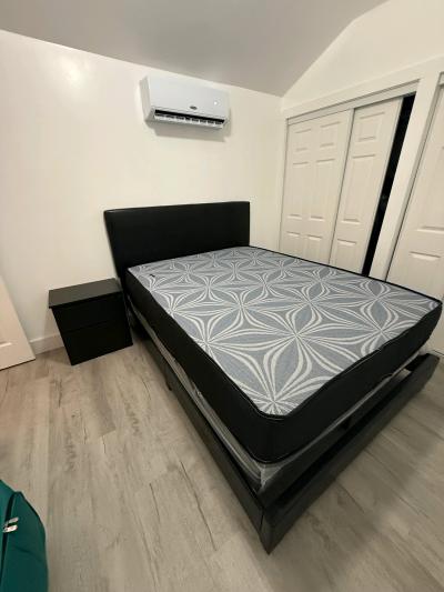 camas Queen y full nuevas con el colchn includo