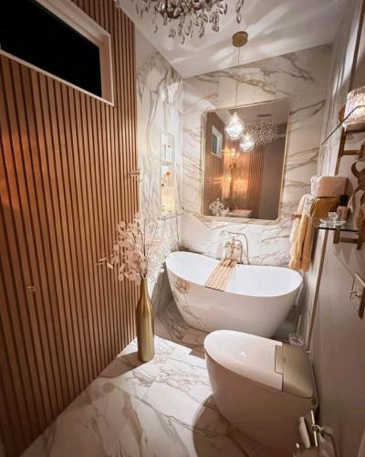 Luxury Faux Stone Wall Panels  Premium Accent Walls - Thumbnail 5