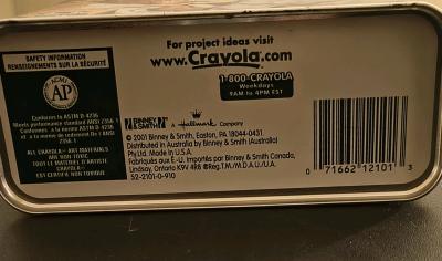 Crayola Tin Bank copyright 2001 - Thumbnail 5