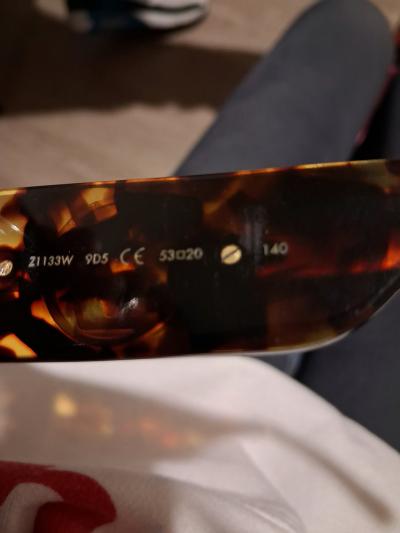 Im selling these Louis Vuitton glasses - Thumbnail 3