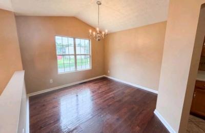 4 Bedroom 3 Bathroom House For Rent - Thumbnail 11