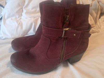 Earth Origins Tori ankle boots