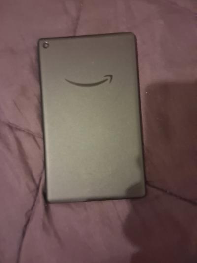 Amazon Fire Tablet  Black  Great Condition - Thumbnail 2