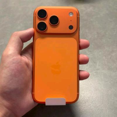 iPhone 17 Pro Max Orange Titanium  Potencia Estilo y Exclusi