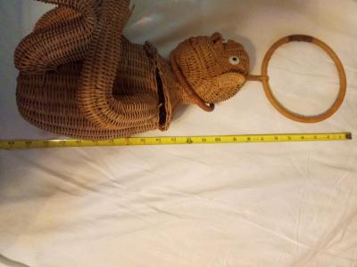 whimsical vintage hanging basket in shape of monkey like new - Thumbnail 10