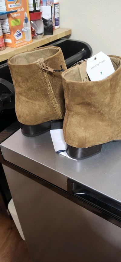 womans boots brown size 7 - Thumbnail 3