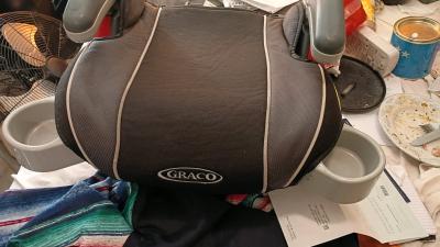 booster seat for car