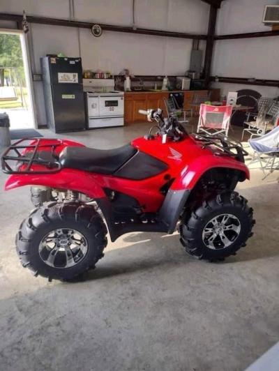 Enclosed Trailer Honda Generator  4 Wheeler Hot tub Tractor - Thumbnail 1