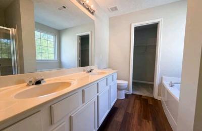 3 Bathroom 2 Bathroom House For Rent - Thumbnail 5
