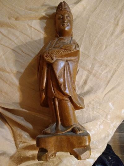 vintage handcarved figurines SET - Thumbnail 2