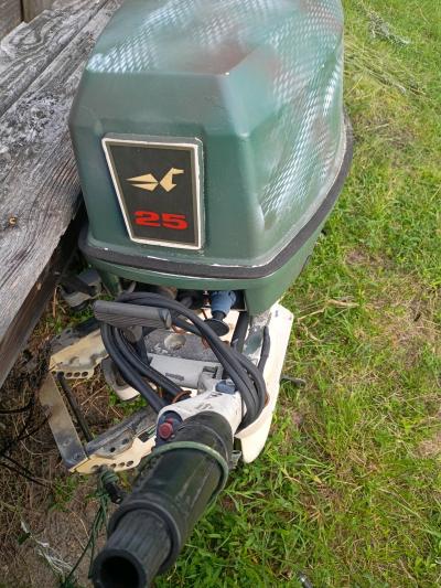 25hp Johnson - Thumbnail 4