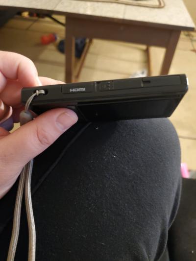 Sony bloggie    buyer pays shipping costs - Thumbnail 3