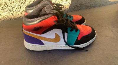 Nike shoes for sale - Thumbnail 3