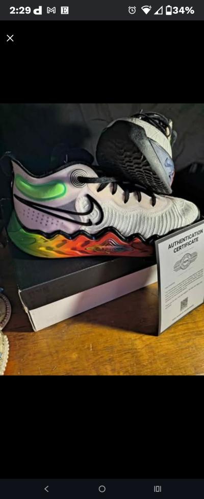 Nike Zoom GT Run Mens 7 and a half - Thumbnail 2