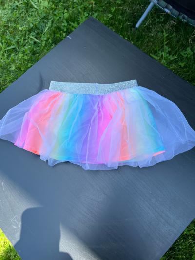 toddlers outfit size  2T great condition 5 set - Thumbnail 2
