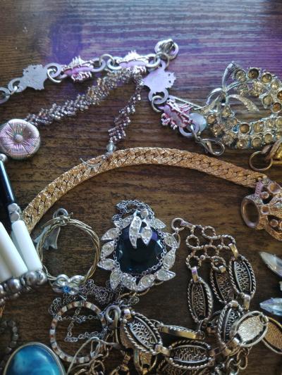 trinkets and what not - Thumbnail 5