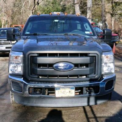 ford 2016 going for cheaper price - Thumbnail 3