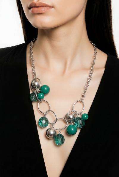 take your pic necklace and earrings sets 4 dollars each - Thumbnail 2