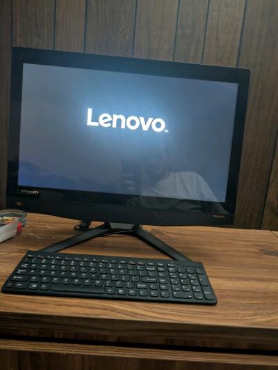 Lenovo IdeaCentre AIO 700 allinone - Thumbnail 3