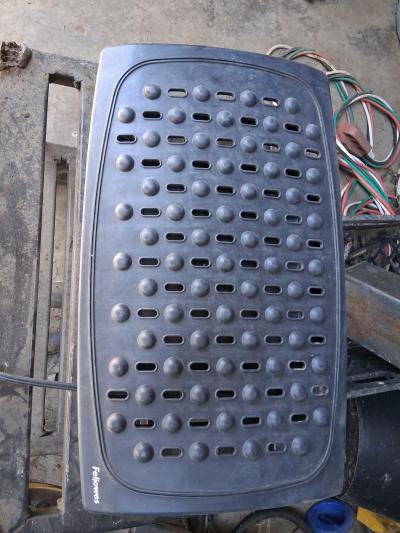 Fellowes Climate Control Footrest