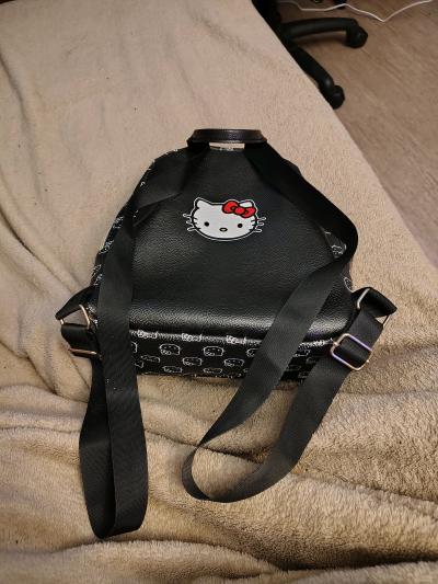 mini hello kitty backpack too small - Thumbnail 2