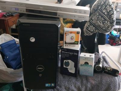 various types of electronic products from keyboard to dvdply - Thumbnail 2