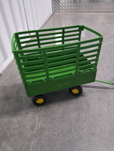 ertl john deere kick bailer and wagon