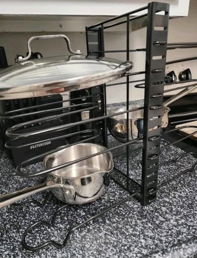 Adjustable pots and lids holder - Thumbnail 4