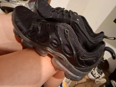 Womens Shoes - Thumbnail 2