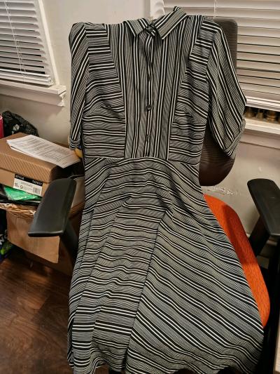 size 10 black and white dress