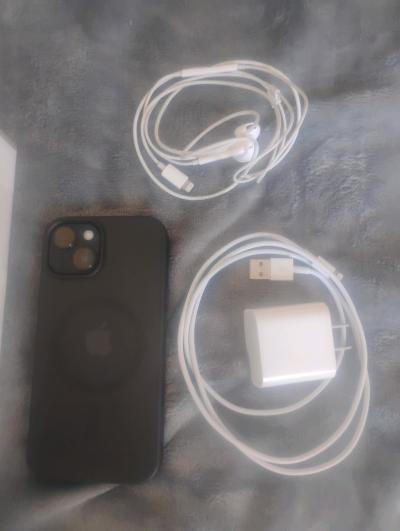 Brand New I Phone 14 Unlocked - Thumbnail 4