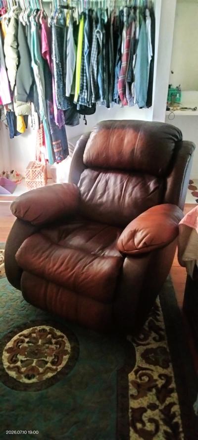 selling a couch