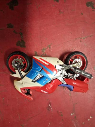 5 diecast motorbikes - Thumbnail 4