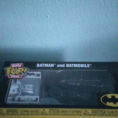 Batman Pop Funko Batman and Batmobile - Thumbnail 6