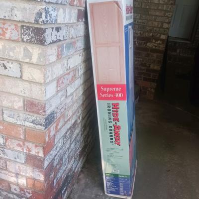 HIDE AWAY IRONING BOARD MODEL SUP400 NEW IN BOX - Thumbnail 5