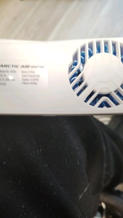 portable around the neck ac  blows cold three speeds - Thumbnail 3
