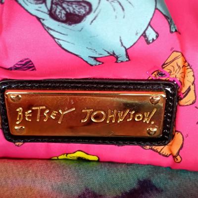 Betsey Johnson pug purse - Thumbnail 5