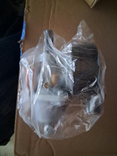 80cc engine w carburetor and exhaust - Thumbnail 4