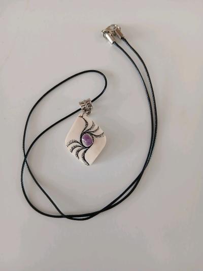 mammoth tusk pendant with natural amethyst - Thumbnail 3
