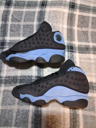 Size 5Y Nike Air Jordan 13 Retro Black and University Blue - Thumbnail 2