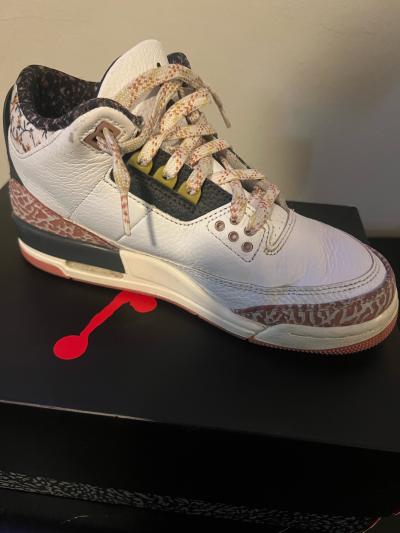 Jordan 3 - Thumbnail 3