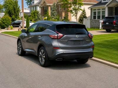 2015 Nissan Murano SV  5900 Roosevelt