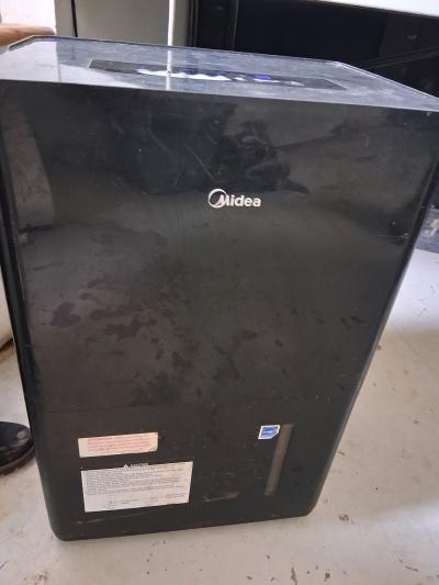 Midea SmartDry 50 Portable Dehumidifier - Thumbnail 2
