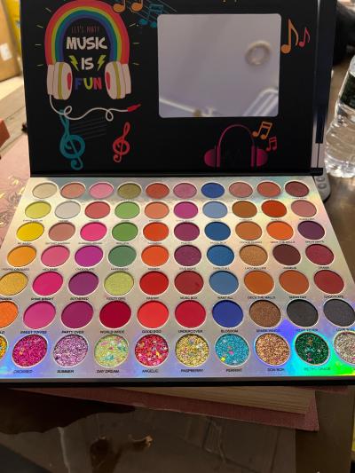 large makeup palette like new