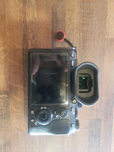 SONYA7 R3 Body less than 40000 shutter count - Thumbnail 5