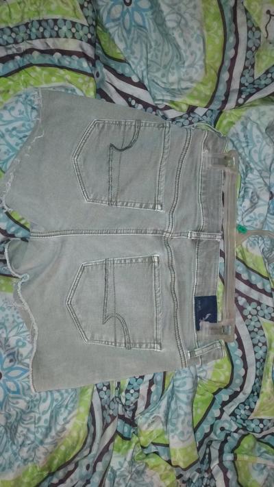 womens American eagle shorts - Thumbnail 3